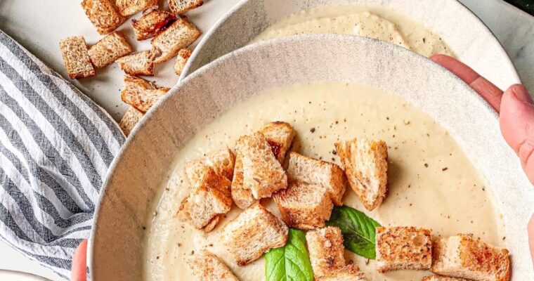 ΣΟΥΠΑ ΒΕΛΟΥΤΕ ΜΕ ΚΟΥΝΟΥΠΙΔΙ