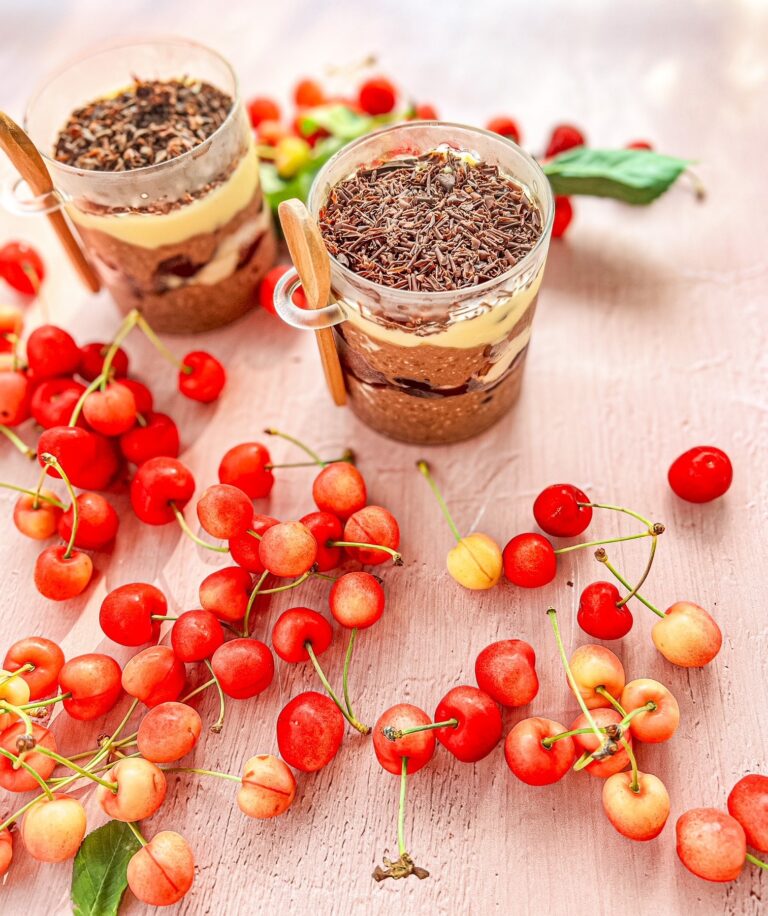 BLACK FOREST OVERNIGHT OATS