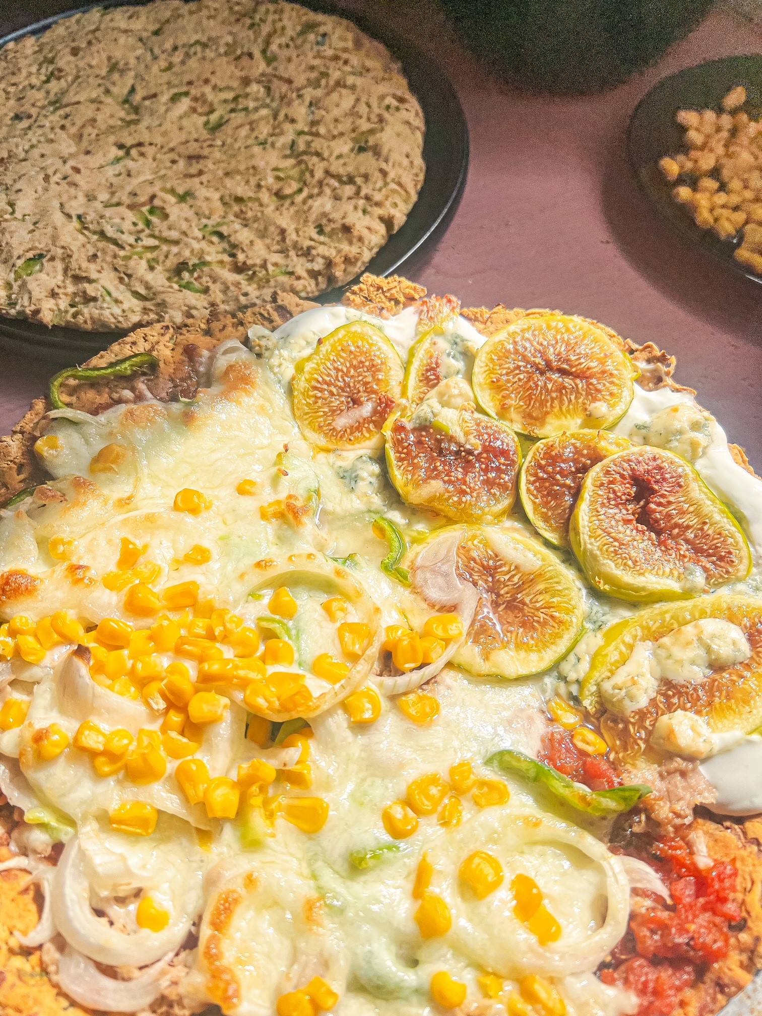 ΒΑΣΗ ΠΙΤΣΑΣ ΜΕ ΚΟΛΟΚΥΘΙ