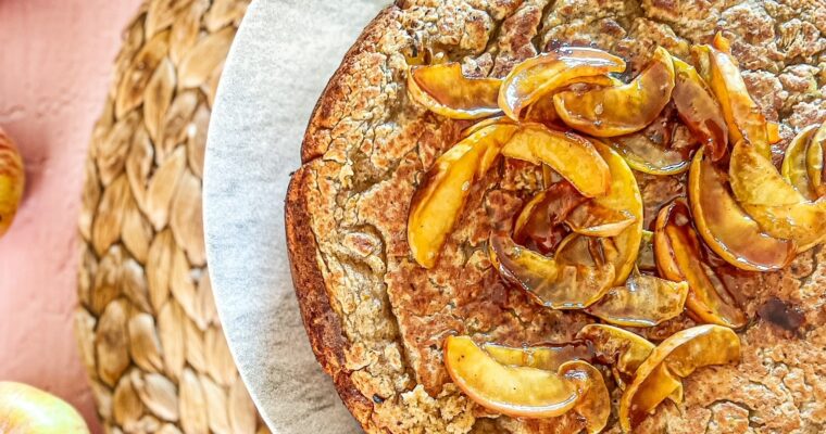 ΜΗΛΟΠΙΤΑ ΣΤΟ ΤΗΓΑΝΙ