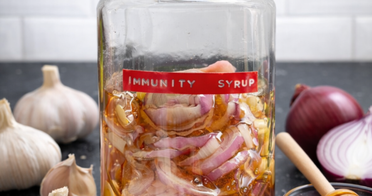 ΤΟ ΣΙΡΟΠΙ ΠΟΥ ΧΡΗΣΙΜΟΠΟΙΟΥΣΑΝ ΑΠΟ ΤΗΝ ΑΡΧΑΙΟΤΗΤΑ: ΜΕΛΙ, ΚΡΕΜΜΥΔΙ & ΣΚΟΡΔΟ ΓΙΑ ΒΗΧΑ & ΑΝΟΣΟΠΟΙΗΤΙΚΟ